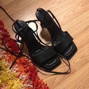 H&M Black Strappy Square Wrap Ankle Toe Sandler Heels